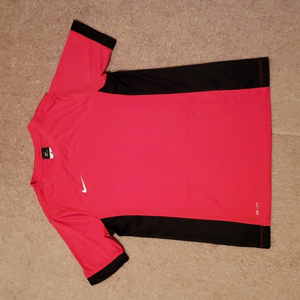 Nike Dri-Fit Boys Shirt